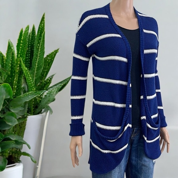 American Eagle Outfitters Nautical Navy & White Striped Open Front Knit Cardigan - Picture 4 of 16